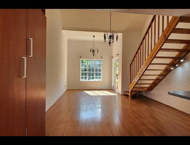 2 BEDROOM TOWNHOUSE FOR SALE IN BASSONIA